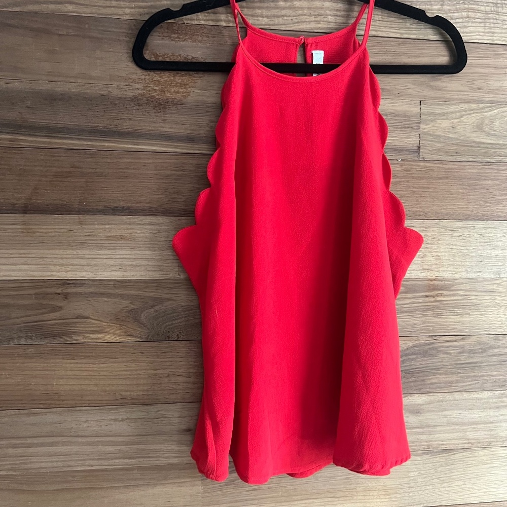 Sleeveless High Neck Tank w/Scalloped Hem